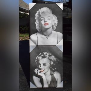 Set of 2 Marilyn Monroe Prints